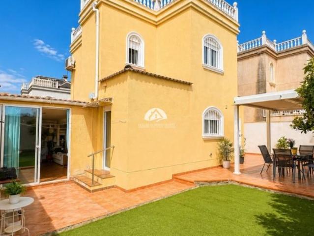 Casa en venta Torrevieja