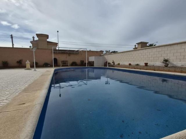 Casa en venta Torrevieja