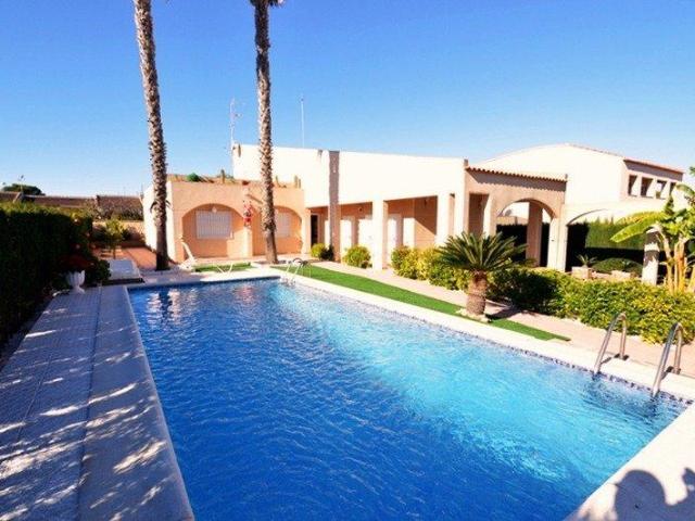 Casa en venta Torrevieja