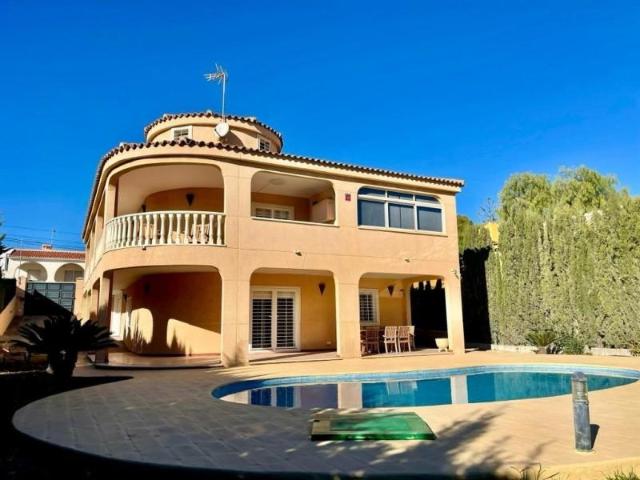 Casa en venta Torrevieja