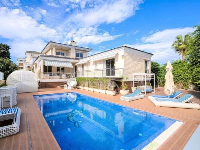 Casa en venta Torrevieja