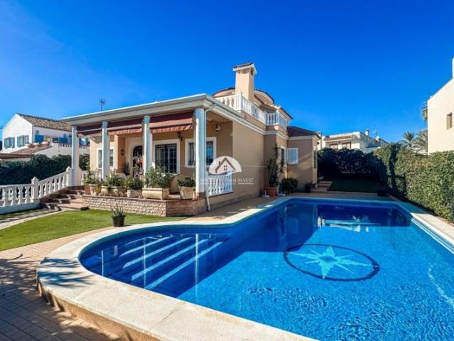 Casa en venta Torrevieja