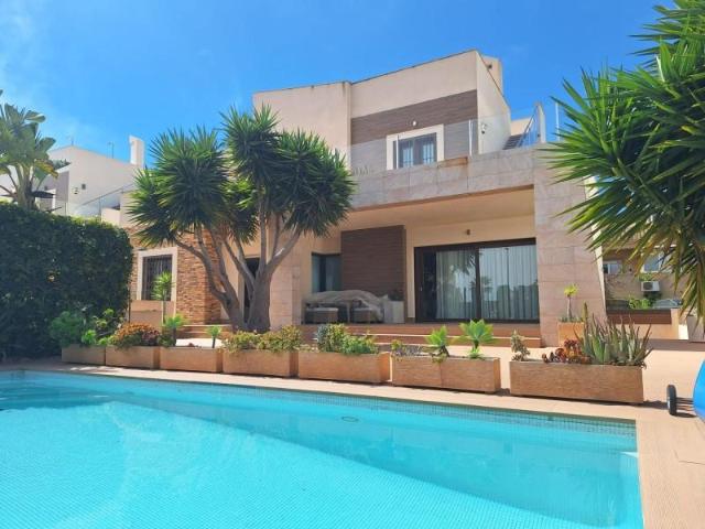 Casa en venta Torrevieja