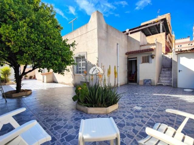 Casa en venta Torrevieja