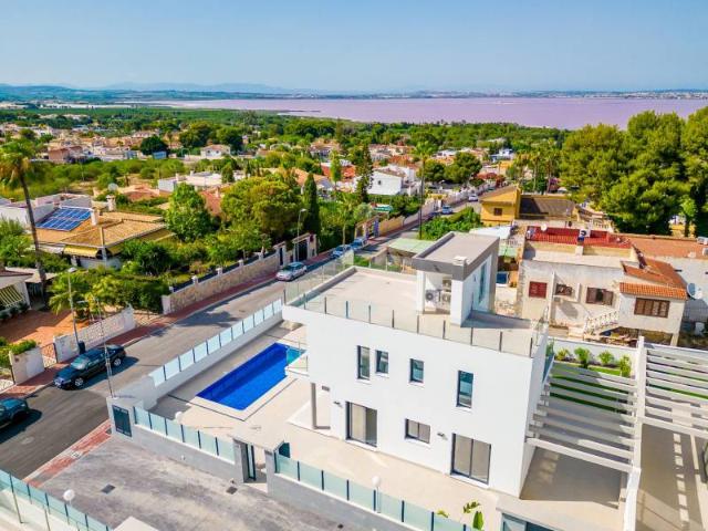 Casa en venta Torrevieja