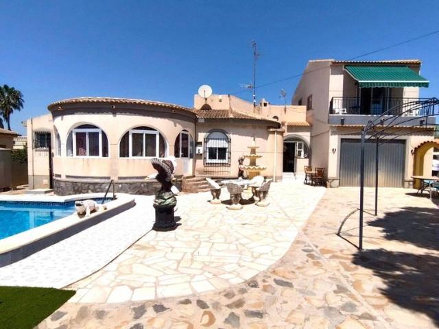 Casa en venta Torrevieja, España