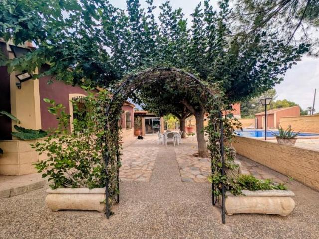 Casa en venta Totana