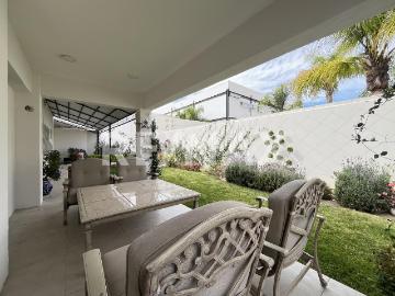 CASA EN VENTA UNA PLANTA CON JARDIN