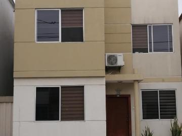 Casa en Venta| Urb. Castilla vía Samborondon | 3 Dormitorios Casa en Venta en Samborondon