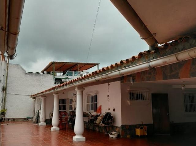 Casa en Venta Urb Club de Campo San Antonio de los Altos