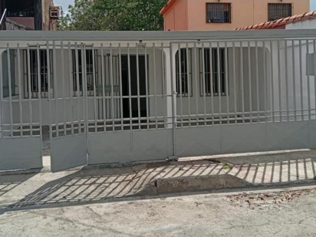 CASA EN VENTA URB.EL TRIGAL,CABUDARE