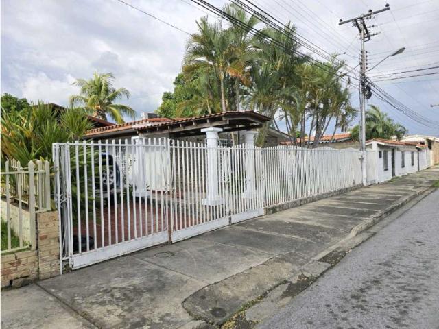 Casa en venta Urb. Fundación Mendoza, Maracay