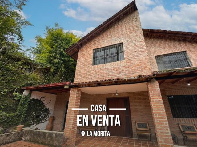 CASA EN VENTA URB LA MORITA