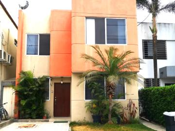 Casa en Venta Urbanizacion Cataluña Samborondon Op