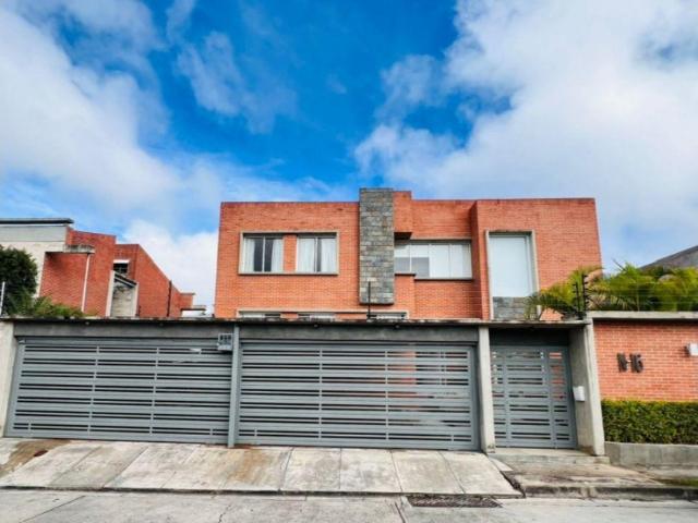 Casa en Venta Urbanización Lomas de la Lagunita BGC 032 25