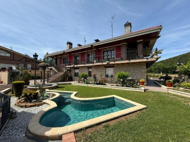 Casa en venta Valle de Mena