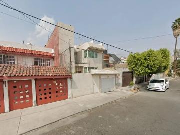Casa en Venta Valle de Aragón, Ecatepec, Ideal para Familias Numerosas