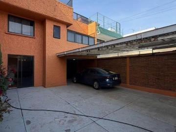 Casa en venta, en Valle Dorado, tlalnepantla