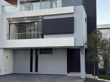 Casa en VENTA Valle imperial Bosques