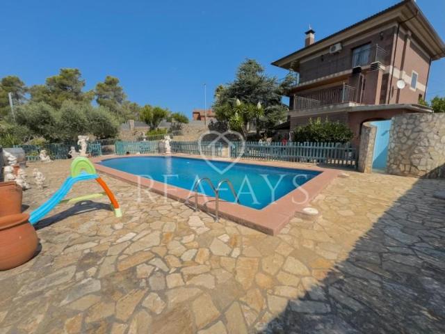 Casa en venta Vallirana