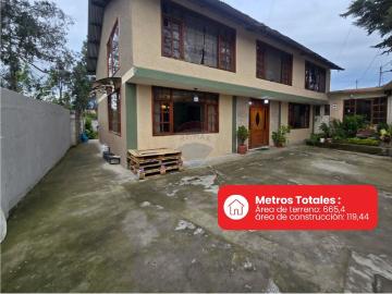 Casa en venta vía a Baños de Agua Santa