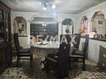CASA EN VENTA VILLA DE LAS FLORES COACALCO