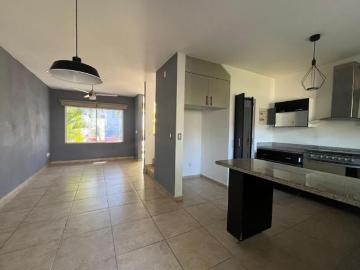 CASA EN VENTA Y RENTA / 3 HABITACIONES/ FRACCIONAMIENTO LA J