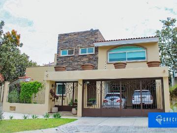 CASA EN VENTA Y RENTA EN PASEO DEL DROMEDARIO 148, CUIDAD BUGAMBILIAS EN ZAPOPAN