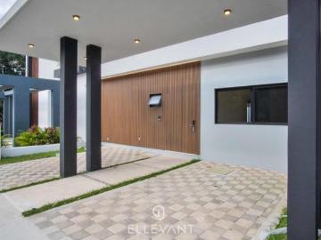 CASA EN VENTA Y RENTA EN RESIDENCIAL VIA CUMBRES