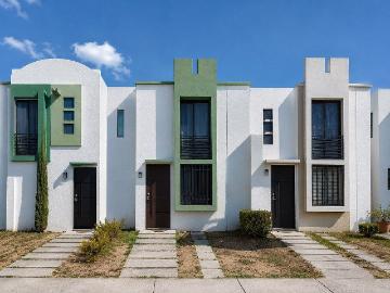 Casa en VENTA y RENTA, fraccionamiento privado en LEÓN