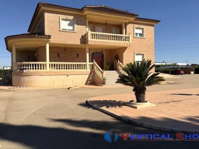 Casa en venta Yecla