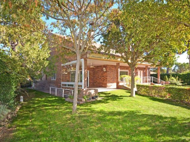 Casa en venta Zuera, España