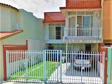 CASA EN VENTA ZAMORA MICHOACAN