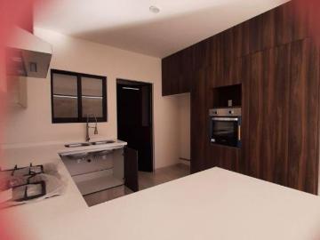 CASA EN VENTA ZONA CAMPANARIO CON CUARTA RECAMARA EN PB