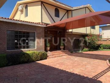 Casa en Venta Zona Lomas Del Santuario Chihuahua