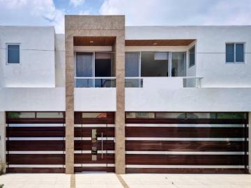 Casa en Venta Zona Lateral Recta a Cholula