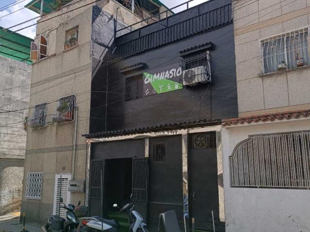 Casa en venta 189m2 Nueva Caracas Catia