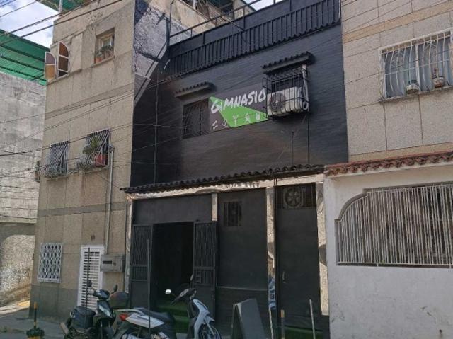 Casa en venta 189m2 Nueva Caracas Catia