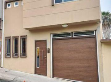 CASA EN VENTA 1ERA, SECCION DE SANTA FE, TIJUANA, B.C