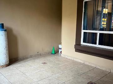 CASA EN VENTA 1ERA, SECCION DE SANTA FE, TIJUANA, B.C