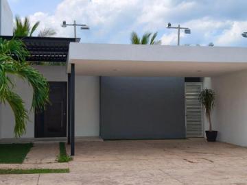 Venta casa, en privada Campocielo, entre Dzitya y Temozón Norte, al norte de Mérida, equipada