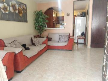 CASA EN VENTA 2 NIVELES UNIDAD HABITACIONAL JORGE BRISEÑO