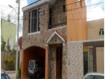 Casa en Venta 2 Recamaras en Colonia presidentes de México, San Francisco Campeche, Escritura con po