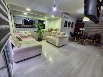 Casa en venta 2D y 1B. Lomas del Maipo condominio cerrado