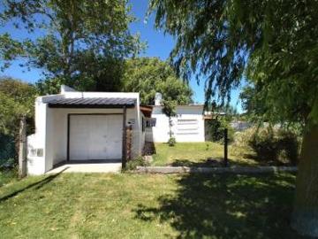 Casa en venta 3 Dormitorios 2 Baños Cochera 420Mts2 Mar de Cobo