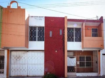 Casa En Venta 3 Recamaras. Col. Morelos