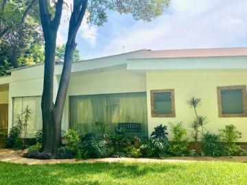 CASA EN VENTA, 3 RECÁMARAS, EN CALLE CERRADA CON VIGILANCIA, COYOACÁN, CDMX