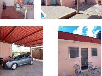 CASA EN VENTA 3 RECAMARAS JARDINES DE MIRAFLORES GVC 2829