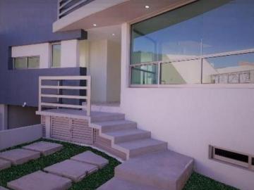 CASA EN VENTA 3NIVELES CON ROOF GARDEN PUERTA DE HIERRO PACHUCA