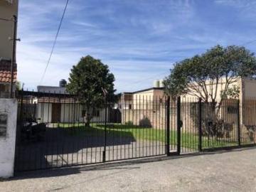 Casa en venta 4 Dormitorios 3 Baños Cochera 550Mts2 Monte Grande